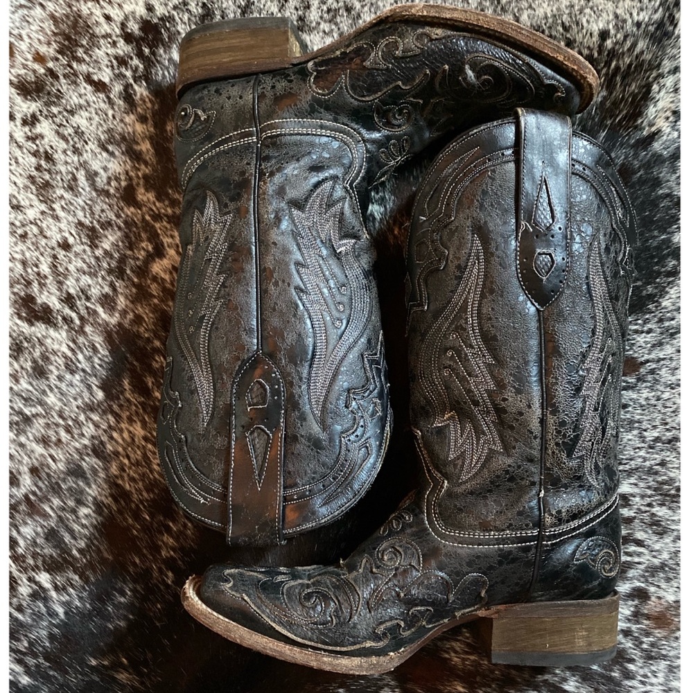 Black corral boots